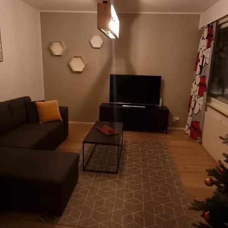 Apartment For Four At The City Center โรวานิเอมิ ภายนอก รูปภาพ