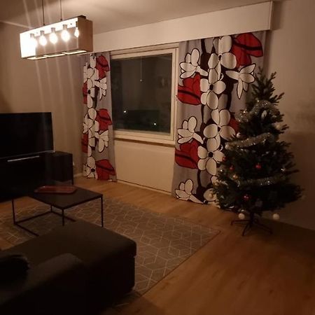 Apartment For Four At The City Center โรวานิเอมิ ภายนอก รูปภาพ